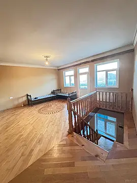 Satılır 4 otaqlı həyət evi 111 m²
