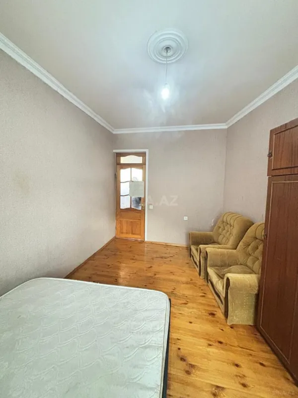 Satılır 4 otaqlı həyət evi 111 m²