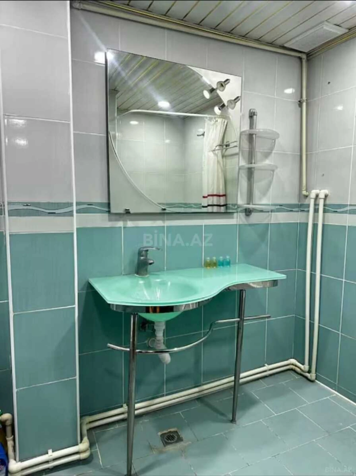 Kirayə verilir 3 otaqlı mənzil 74 m²