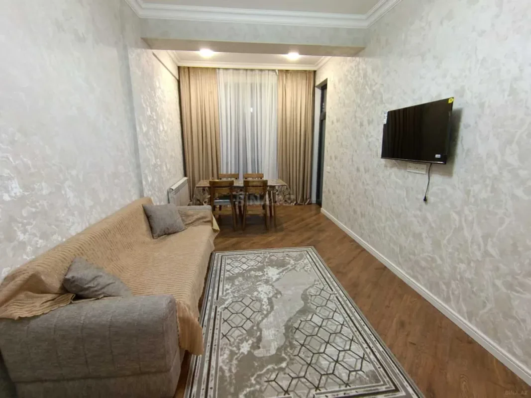 Kirayə verilir 2 otaqlı mənzil 60 m²