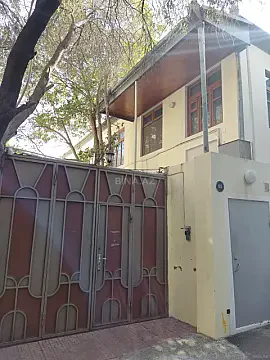 Satılır 7 otaqlı həyət evi 180 m² — Bakı 7 otaq 180.00 m²