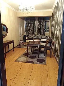 Kirayə verilir 2 otaqlı mənzil 80 m² — Bakı 2 otaq 80.00 m²