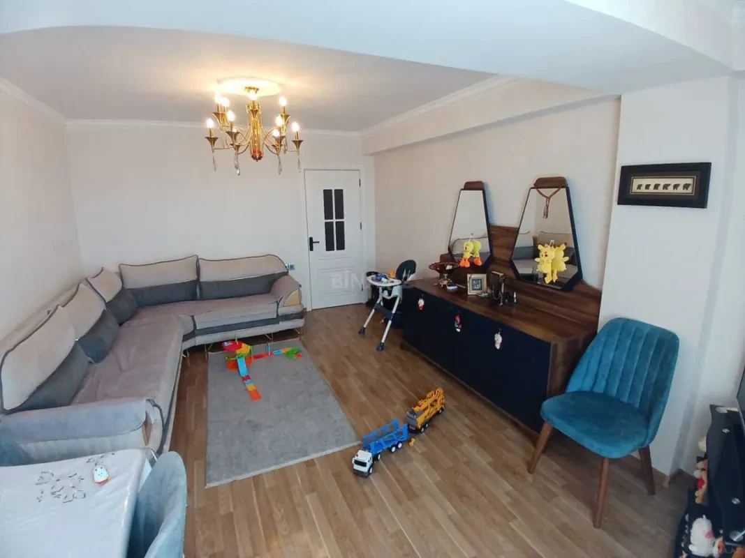 Satılır 2 otaqlı mənzil 53 m²