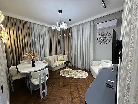 Satılır 2 otaqlı mənzil 60 m² — Bakı 2 otaq 60.00 m²