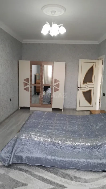Satılır 3 otaqlı mənzil 80 m²
