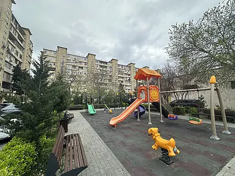 Kirayə verilir 3 otaqlı mənzil 80 m² — Bakı 3 otaq 80.00 m²