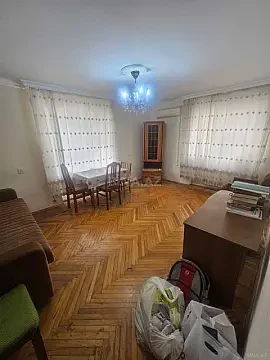 Satılır 2 otaqlı mənzil 50 m² — Bakı, İnşaatçılar 2 otaq 50.00 m²