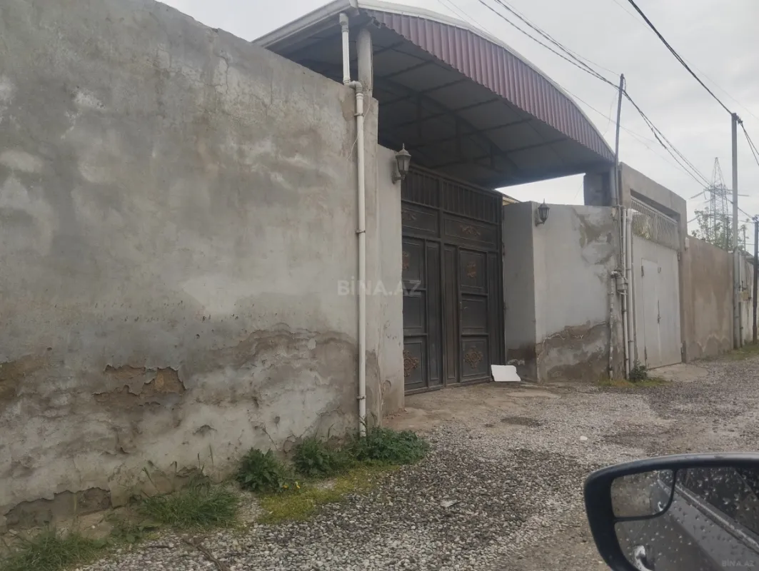 Satılır 4 otaqlı həyət evi 120 m²