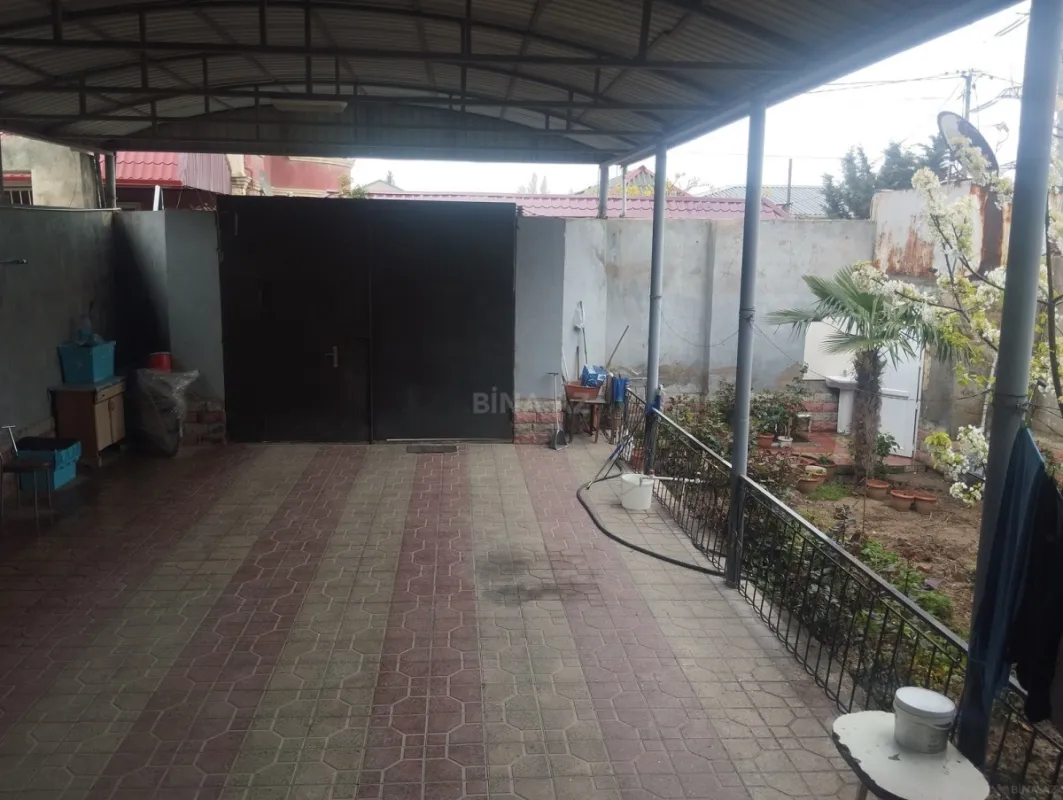 Satılır 4 otaqlı həyət evi 120 m²