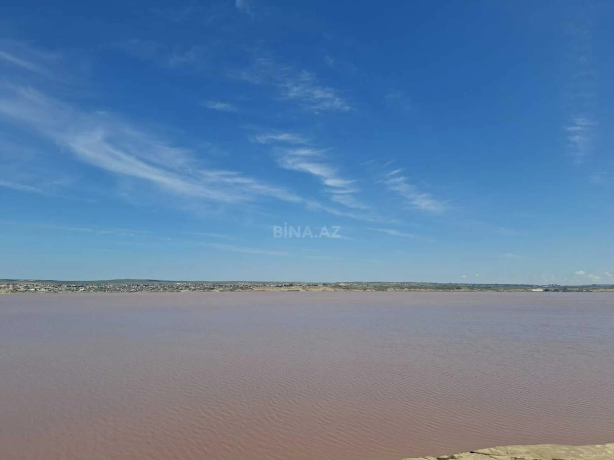 Satılır 2 otaqlı mənzil 78.5 m²