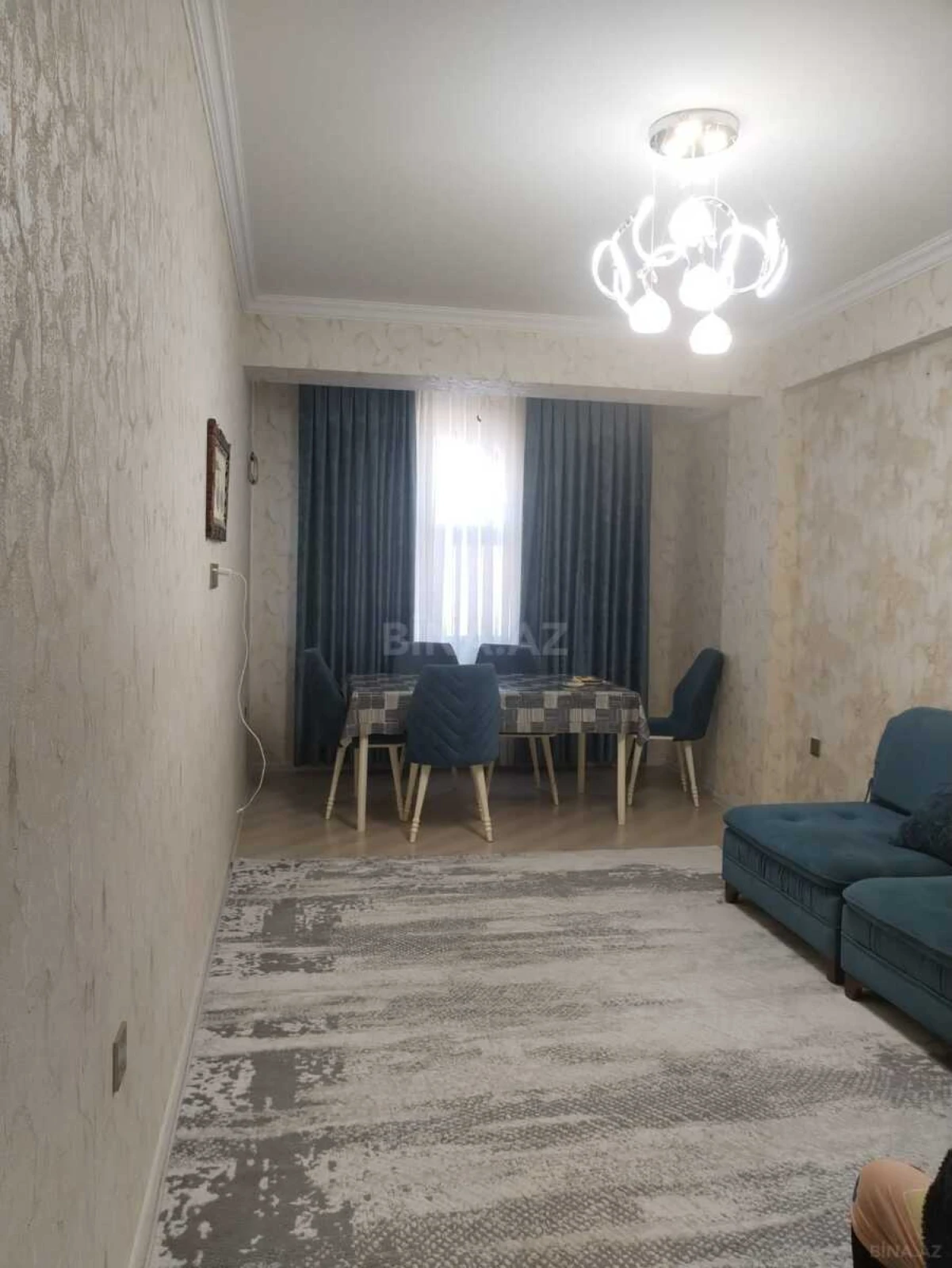 Satılır 2 otaqlı mənzil 78.5 m²