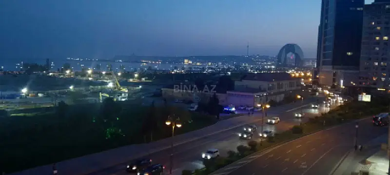 Kirayə verilir 2 otaqlı ofis 90 m²