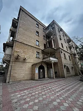 Satılır 2 otaqlı mənzil 80 m² — Bakı 2 otaq 80.00 m²