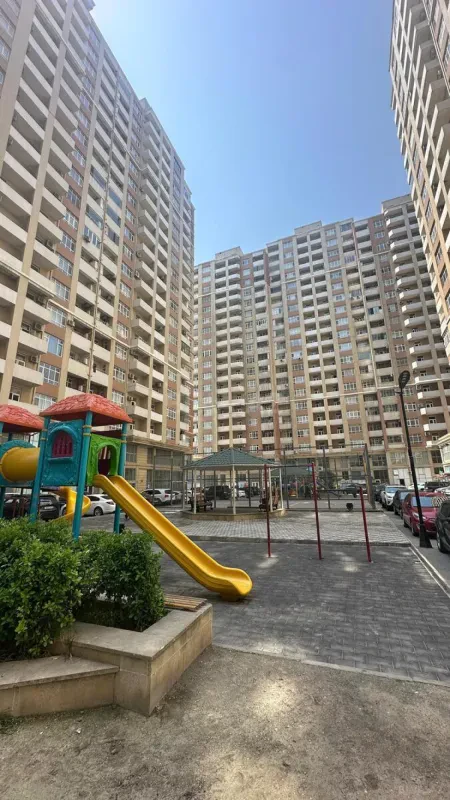 Satılır 3 otaqlı mənzil 86 m²