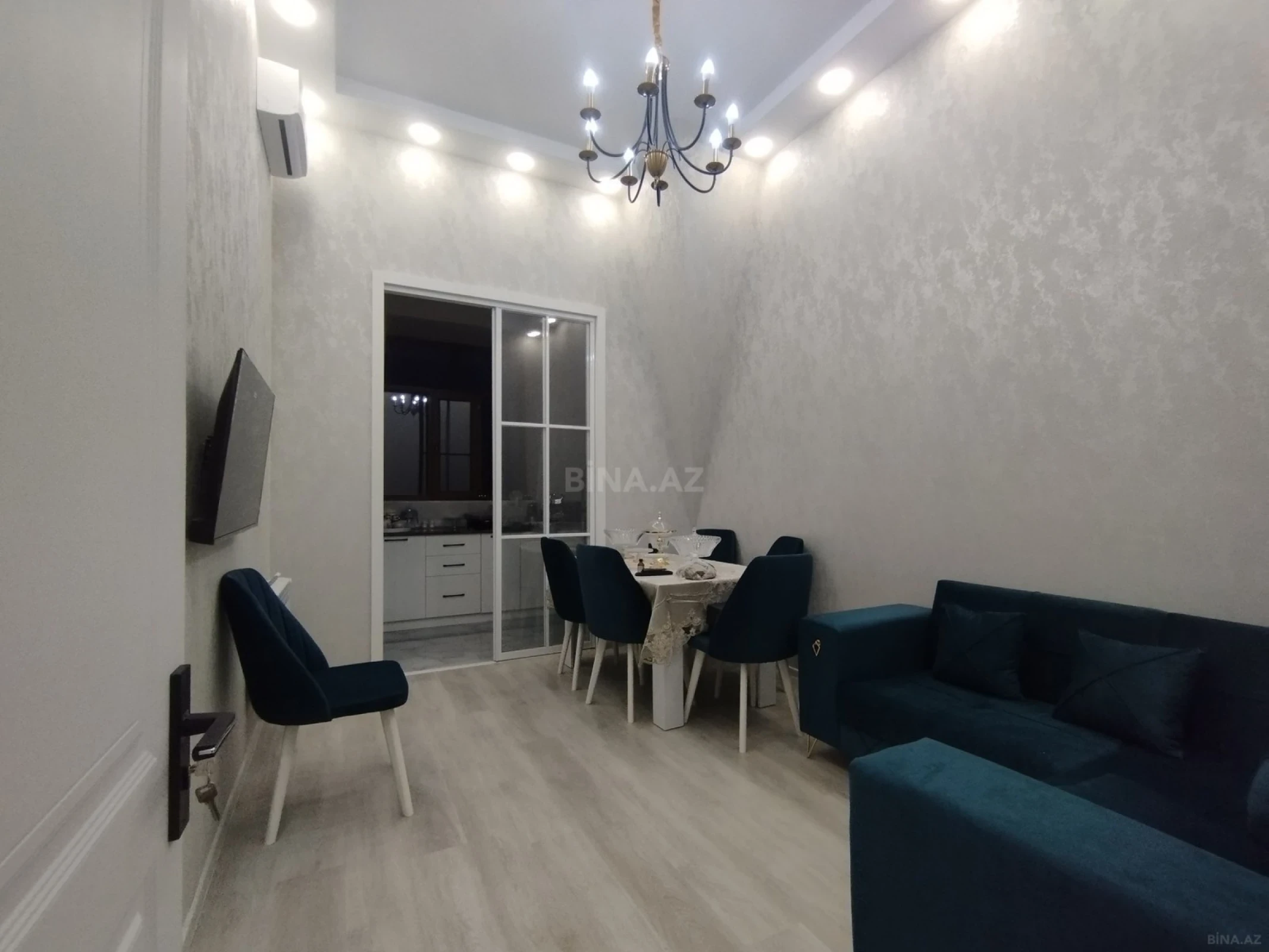 Satılır 2 otaqlı mənzil 54 m²