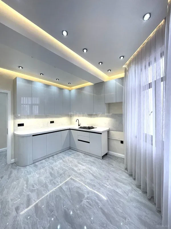 Satılır 3 otaqlı mənzil 100 m²