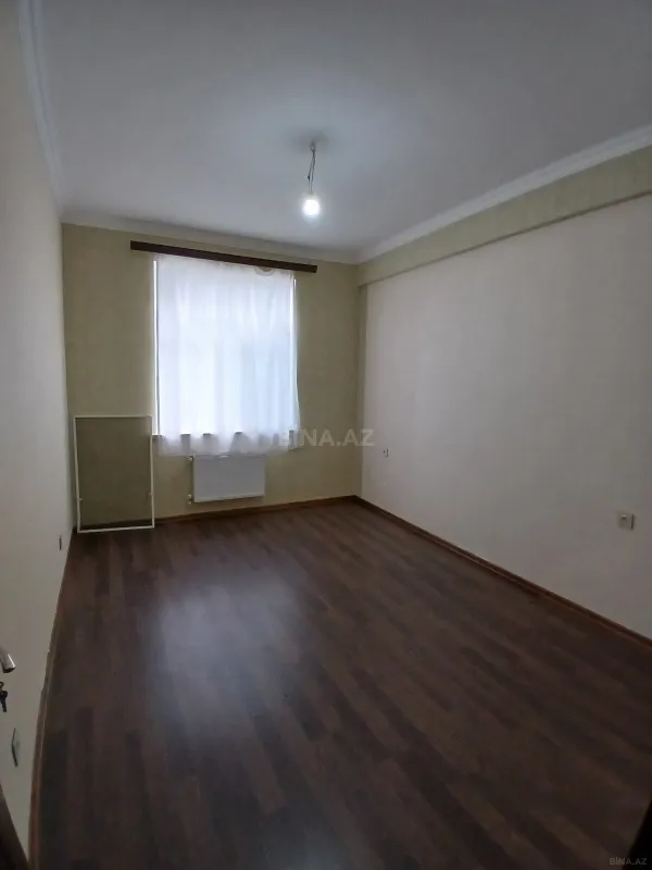 Kirayə verilir 3 otaqlı mənzil 77 m²