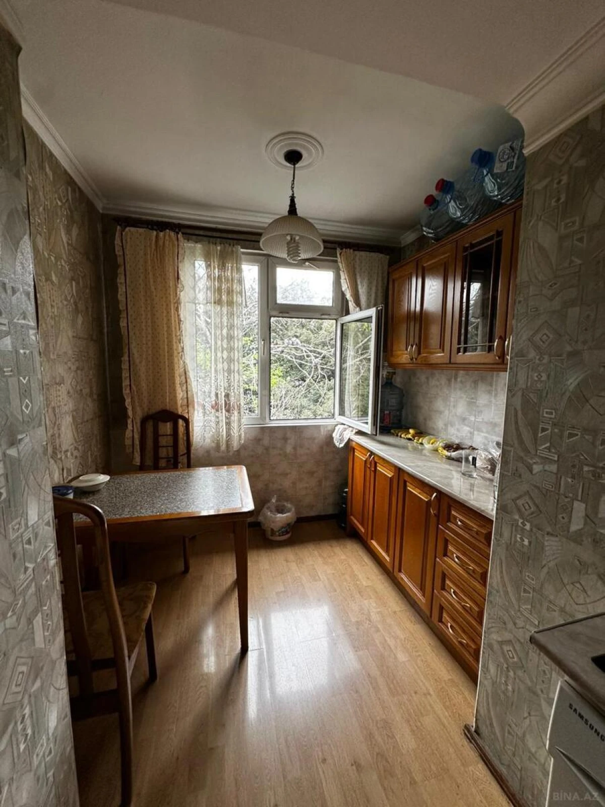 Satılır 3 otaqlı mənzil 92 m²