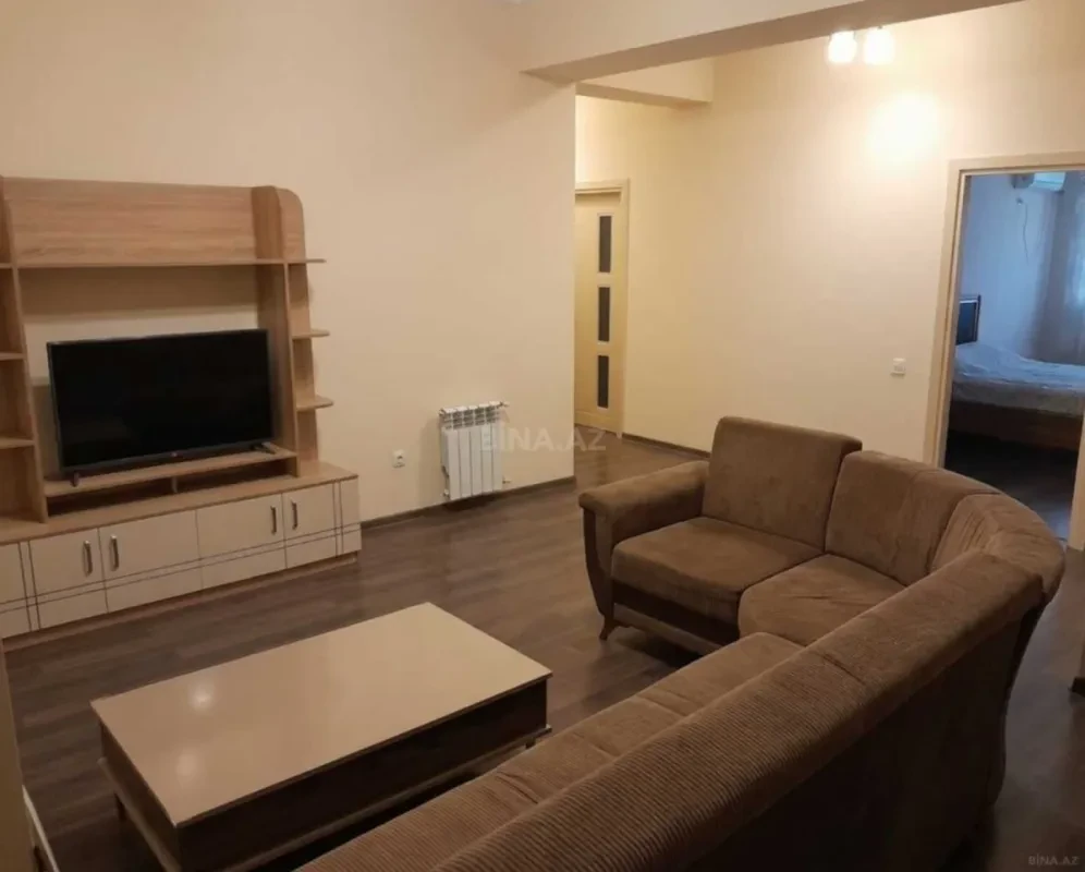Satılır 3 otaqlı mənzil 114 m²