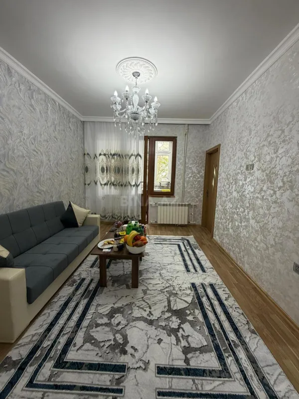 Satılır 2 otaqlı mənzil 55 m²