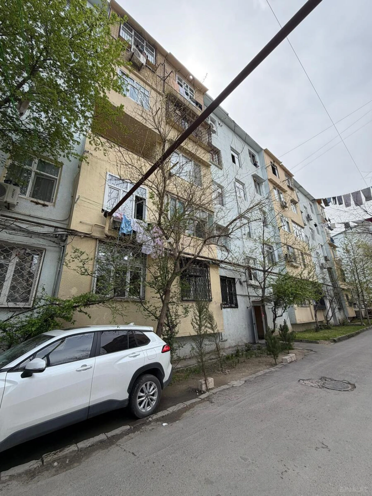 Satılır 2 otaqlı mənzil 55 m²
