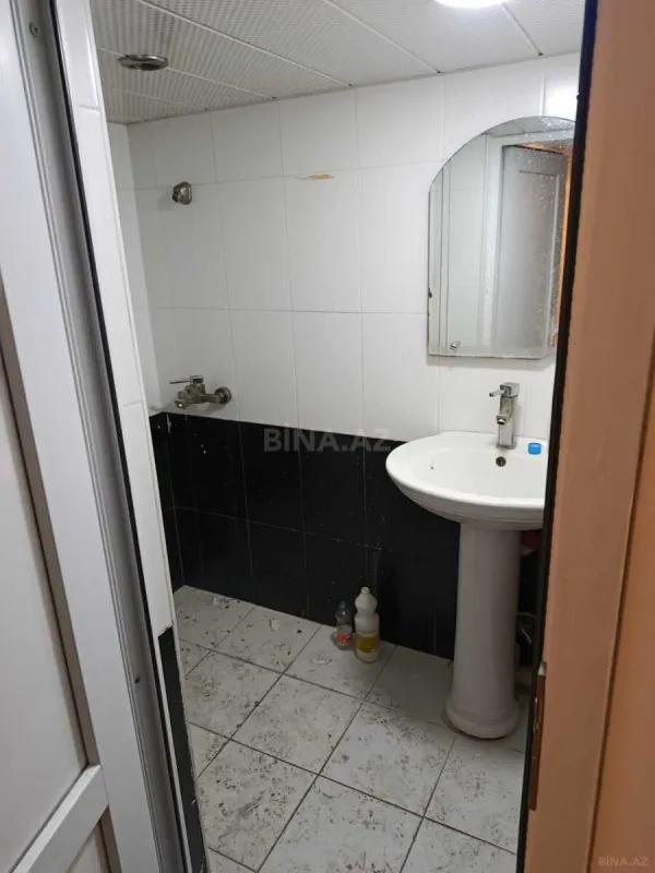 Kirayə verilir obyekt 220 m²