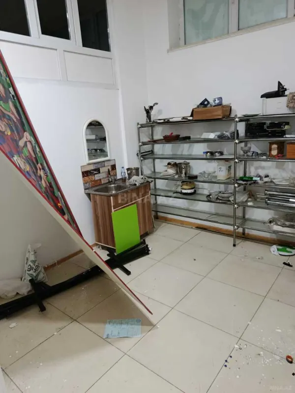 Kirayə verilir obyekt 220 m²