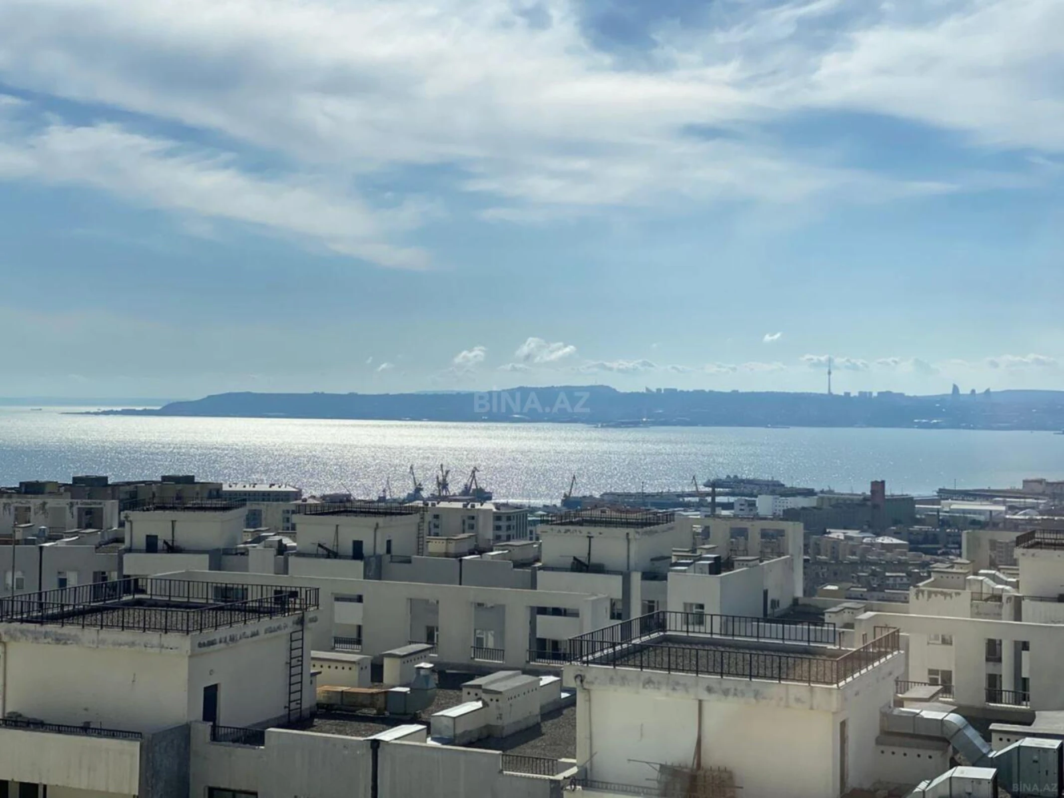 Kirayə verilir 2 otaqlı mənzil 65 m²