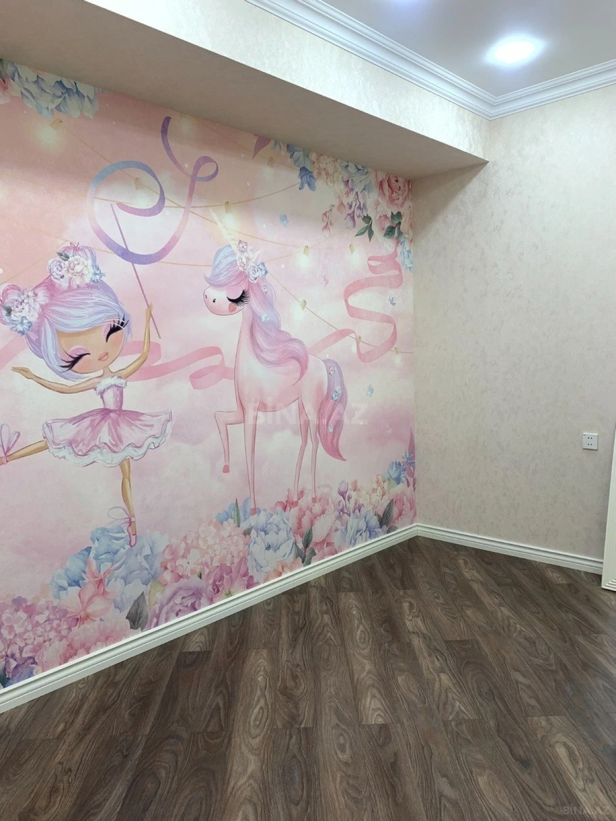 Satılır 4 otaqlı mənzil 117 m²