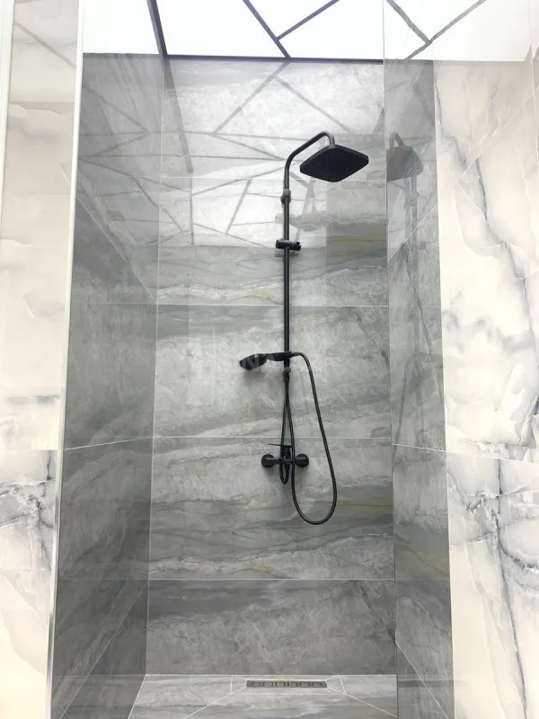 Satılır 4 otaqlı mənzil 117 m²