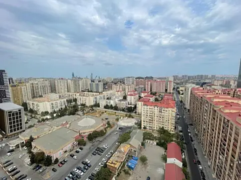 Satılır 5 otaqlı mənzil 226 m²