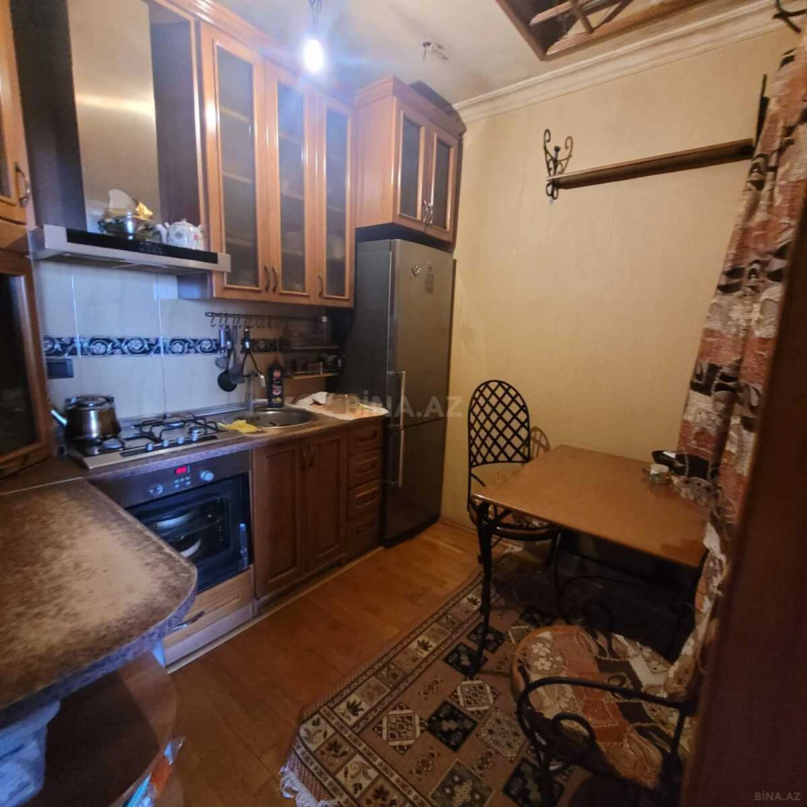 Satılır 2 otaqlı mənzil 92 m²