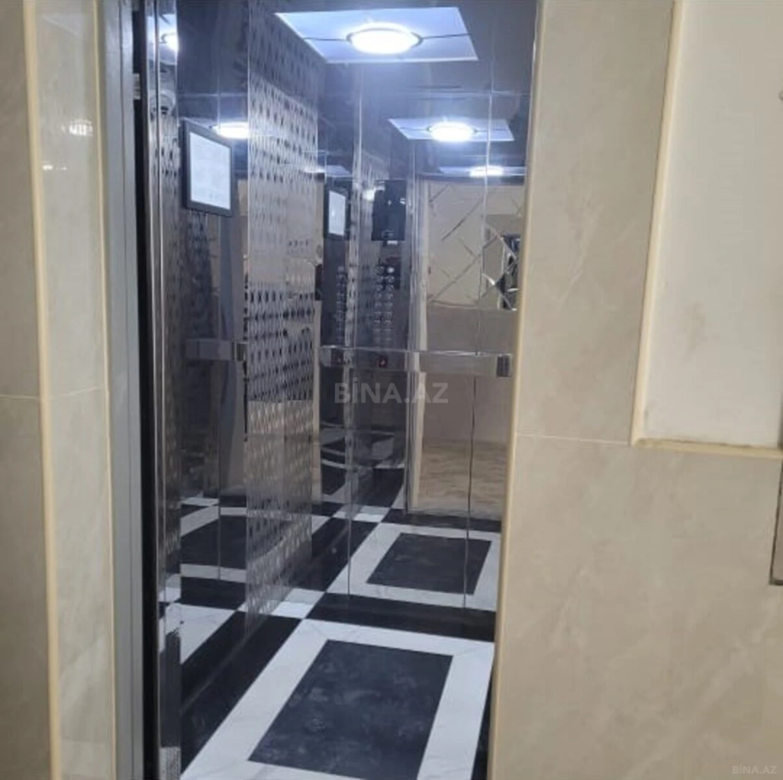 Satılır 2 otaqlı mənzil 92 m²
