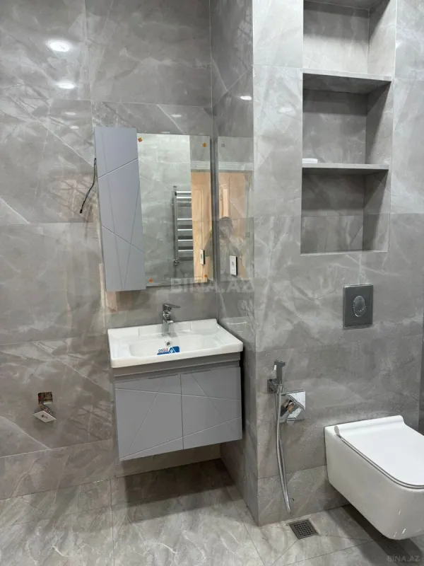 Kirayə verilir 2 otaqlı mənzil 60 m²