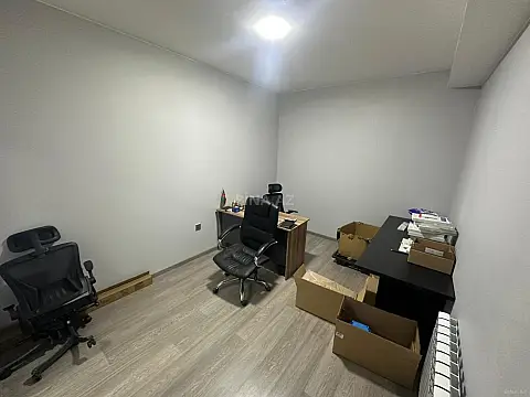 Kirayə verilir 1 otaqlı ofis 13 m² — Bakı, Nərimanov 1 otaq 13.00 m²