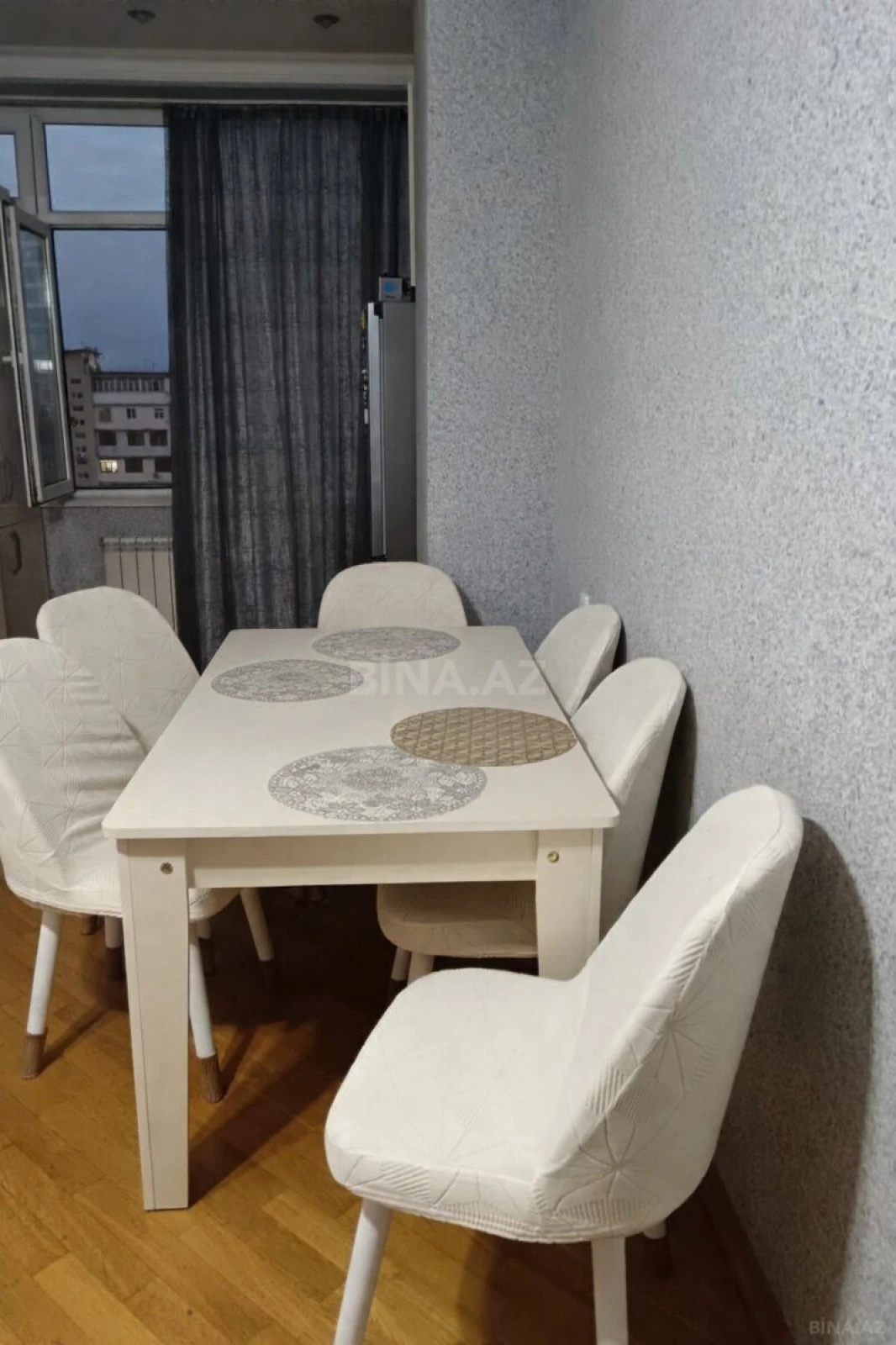 Satılır 2 otaqlı mənzil 68 m²
