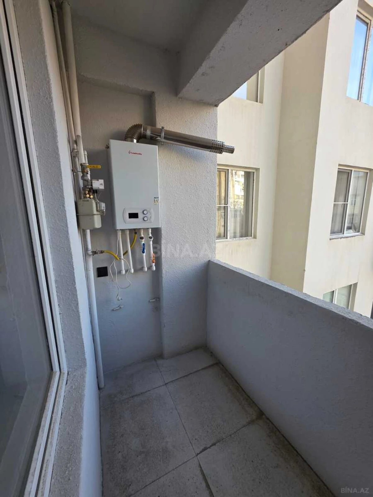 Satılır 1 otaqlı mənzil 41 m²