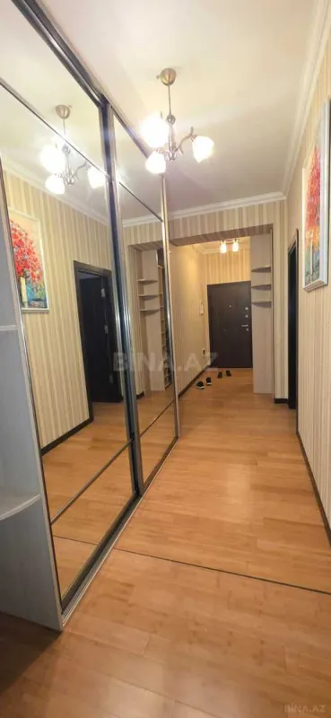 Kirayə verilir 3 otaqlı mənzil 105 m²