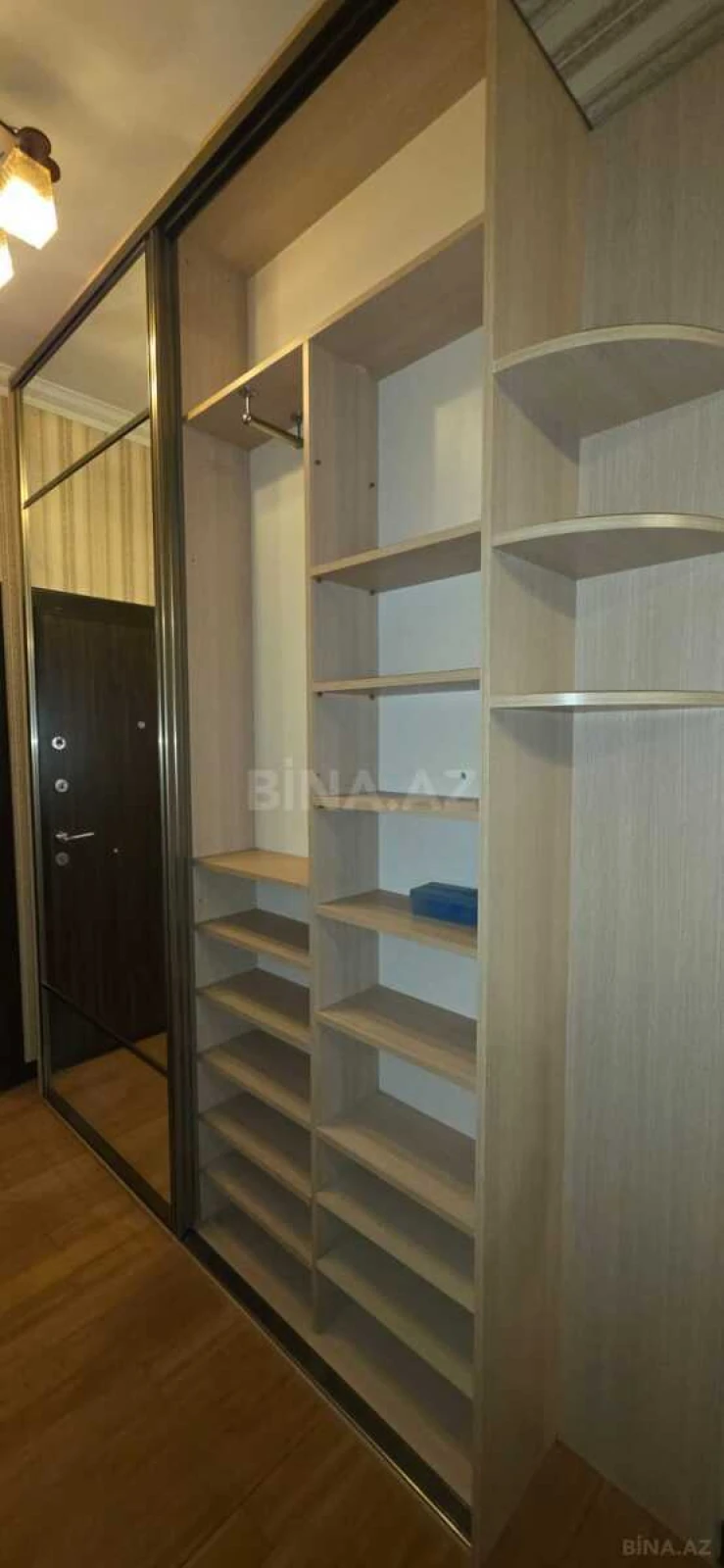 Kirayə verilir 3 otaqlı mənzil 105 m²