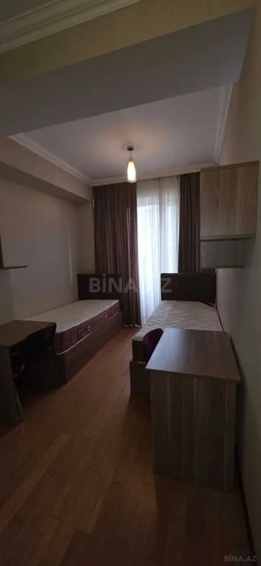 Kirayə verilir 3 otaqlı mənzil 105 m²