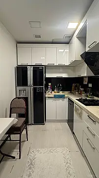Kirayə verilir 4 otaqlı mənzil 112 m²