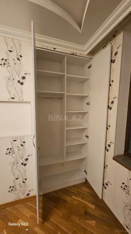 Kirayə verilir 2 otaqlı mənzil 73 m²