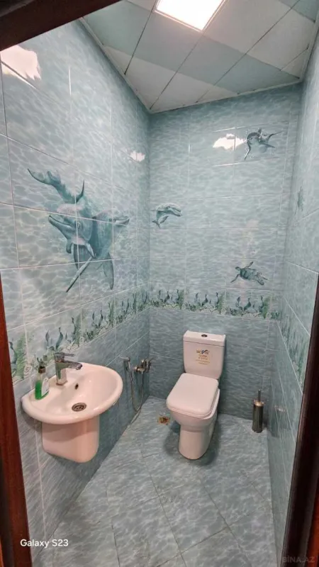 Kirayə verilir 2 otaqlı mənzil 73 m²