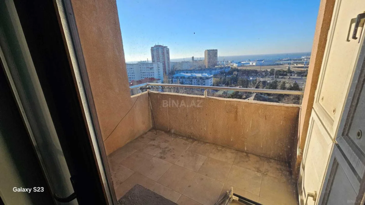 Kirayə verilir 2 otaqlı mənzil 73 m²