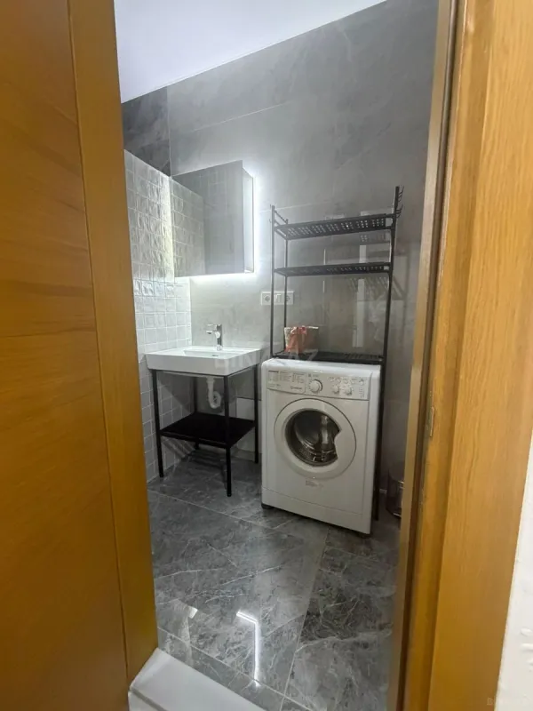 Kirayə verilir 3 otaqlı mənzil 70 m²
