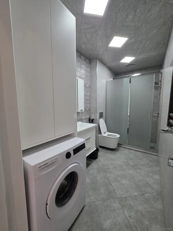 Satılır 2 otaqlı mənzil 111 m²