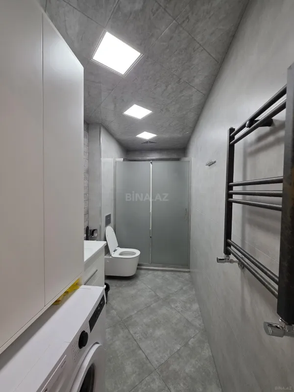 Satılır 2 otaqlı mənzil 111 m²