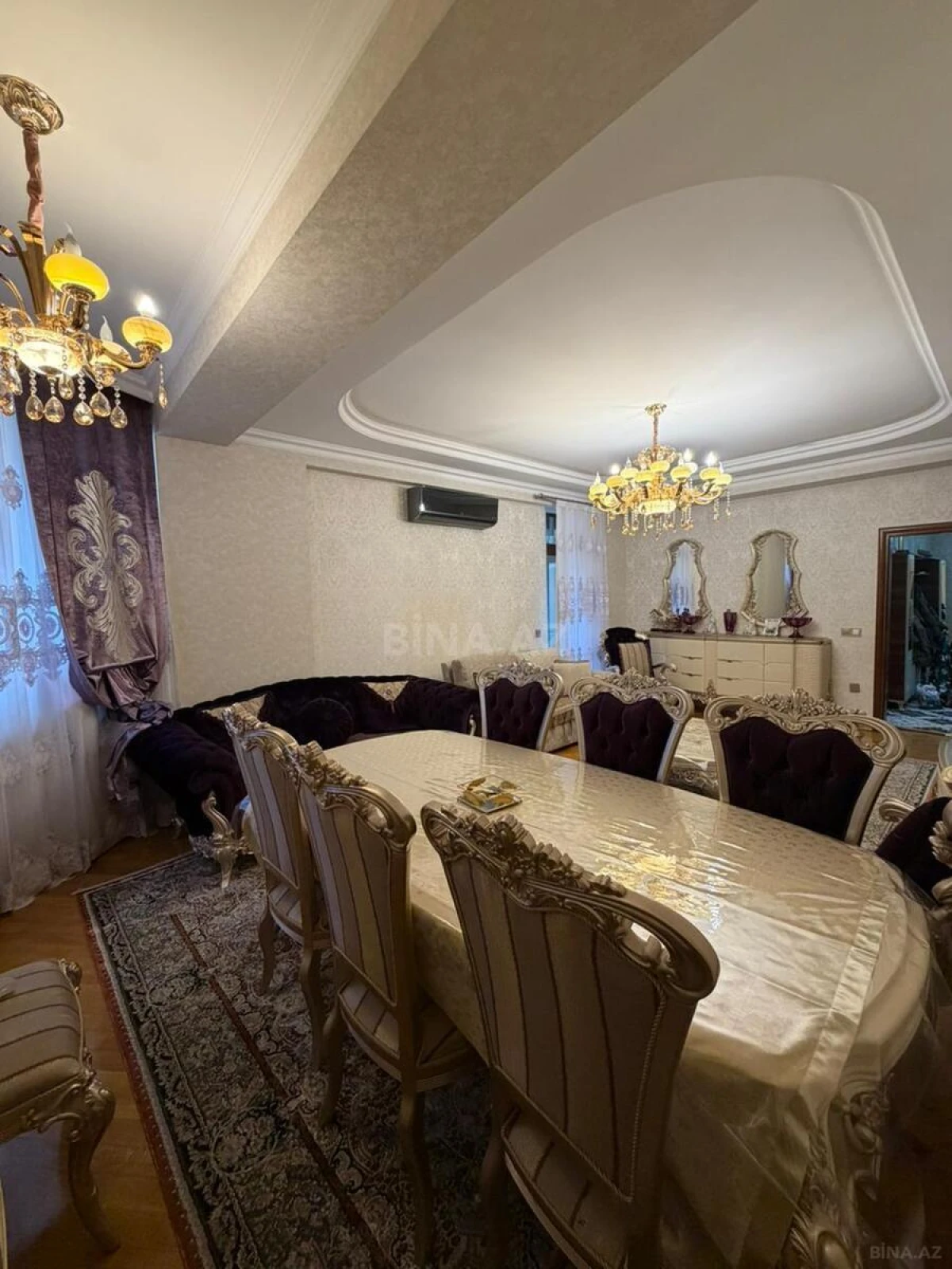 Satılır 2 otaqlı mənzil 100 m²