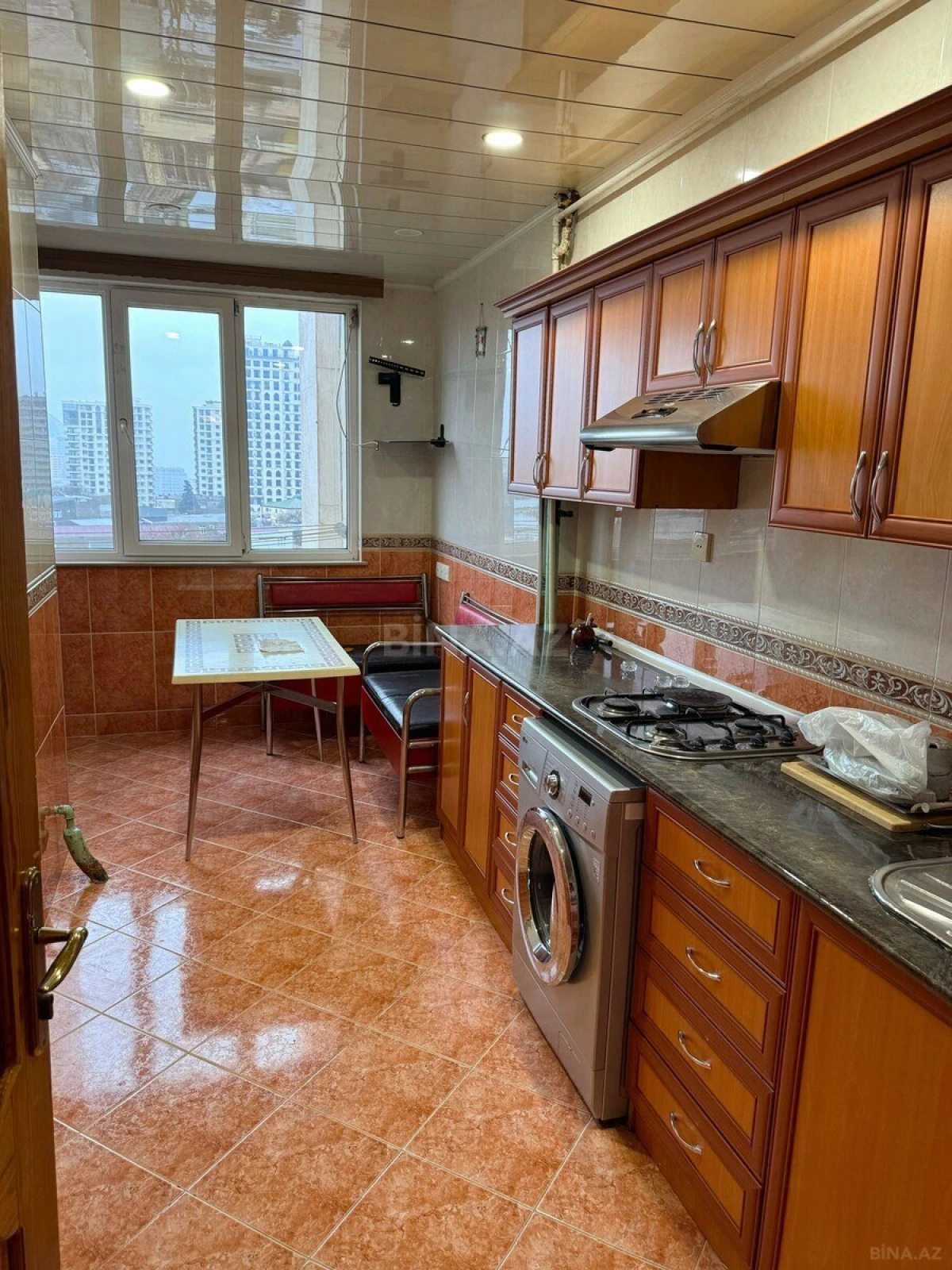 Satılır 3 otaqlı mənzil 100 m²