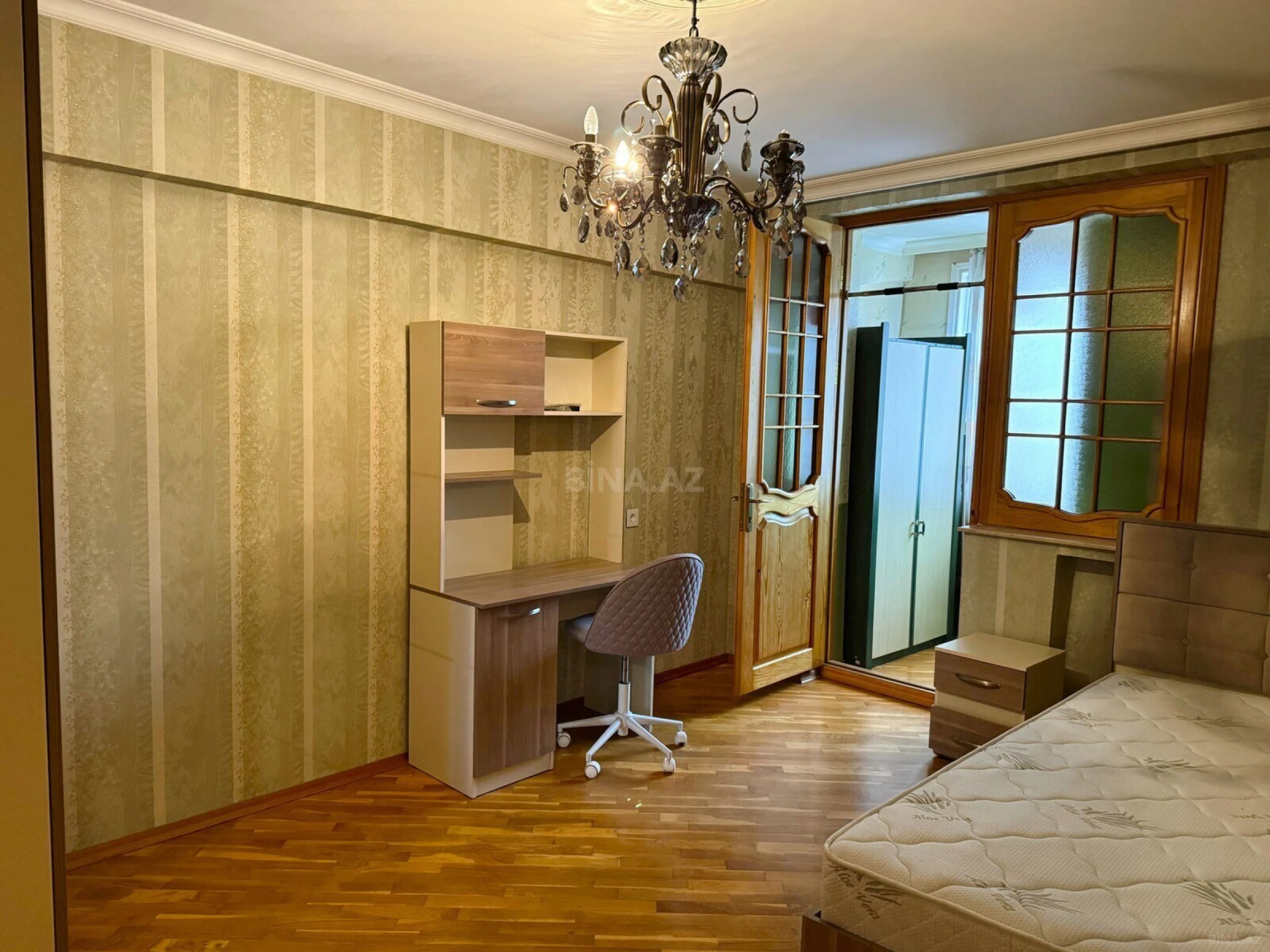 Satılır 3 otaqlı mənzil 100 m²